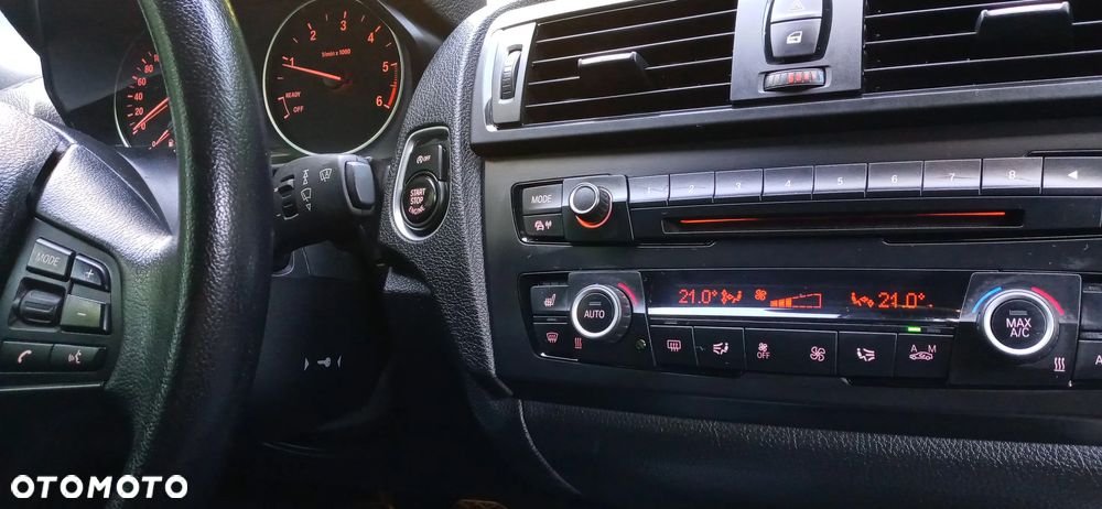BMW Seria 1 120d BluePerformance - 26