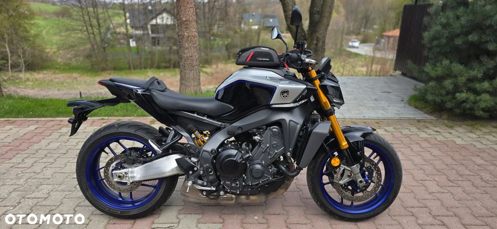 Yamaha MT - 7