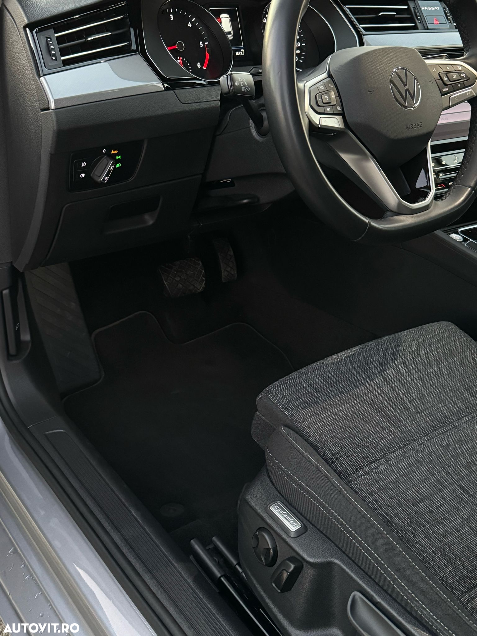 Volkswagen Passat Variant 2.0 TDI DSG Business - 15