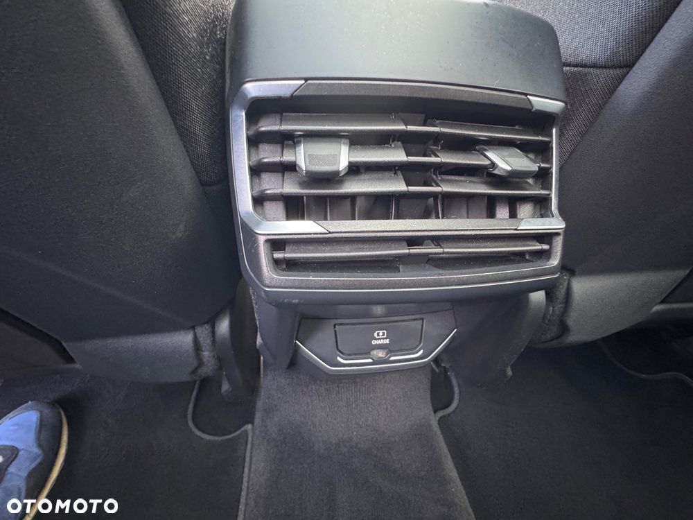 Lynk & Co 01 PHEV - 15