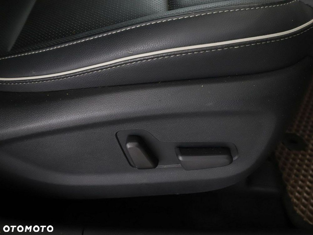 Kia Sportage 1.6 GDI 2WD DREAM-TEAM EDITION - 39