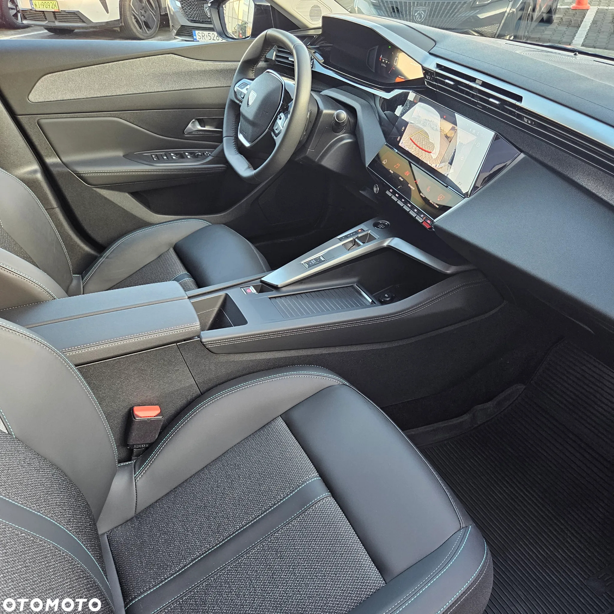 Peugeot 308 1.2 PureTech Allure S&S EAT8 - 9