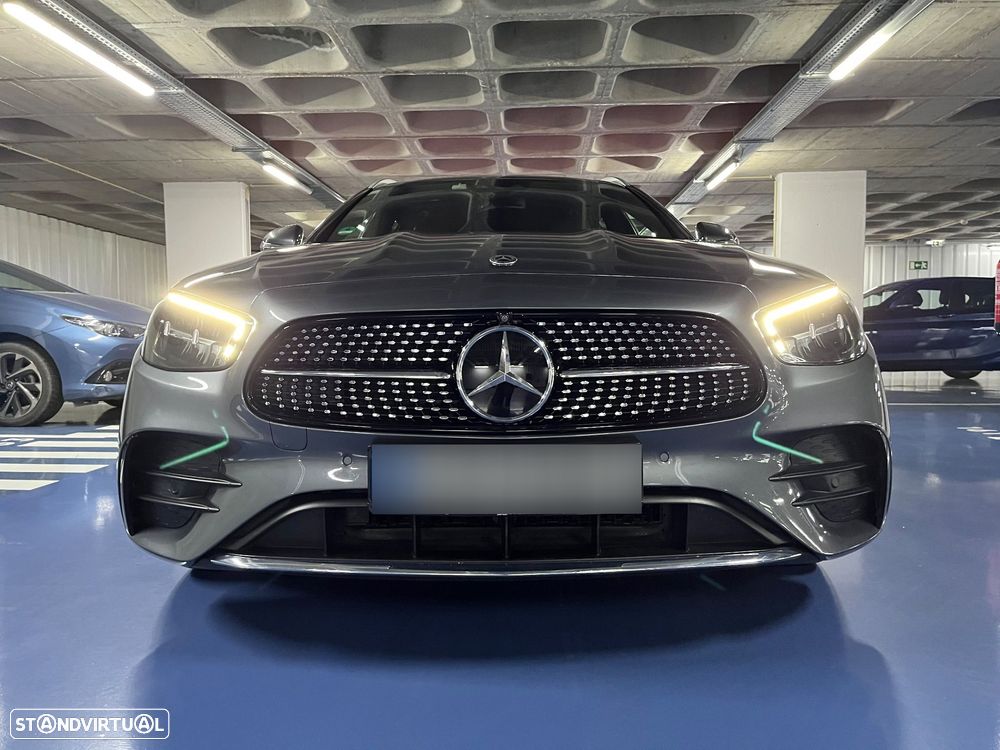 Mercedes-Benz E 300 9G-TRONIC AMG Line - 1