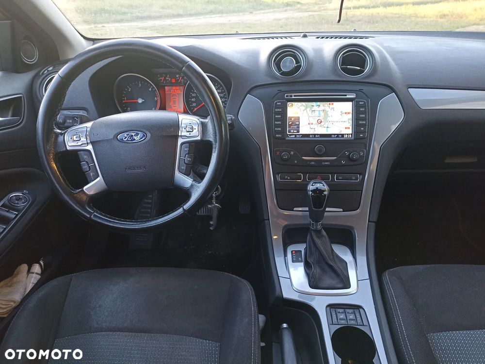 Ford Mondeo 2.0 TDCI Business Edition - 11