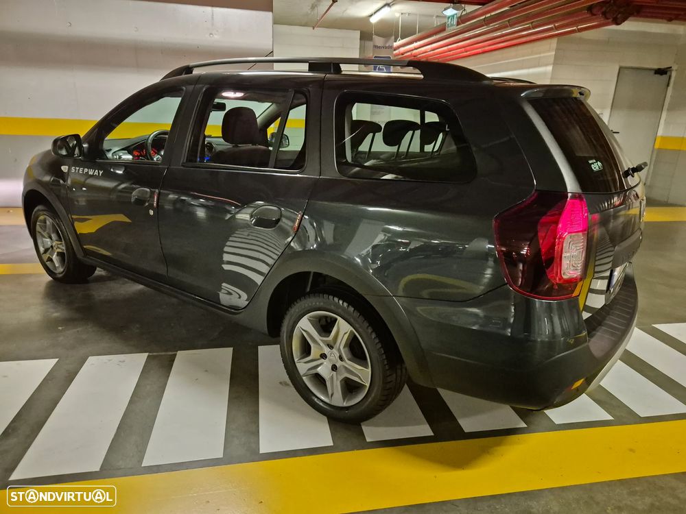 Dacia Logan MCV 0.9 TCe Stepway - 19