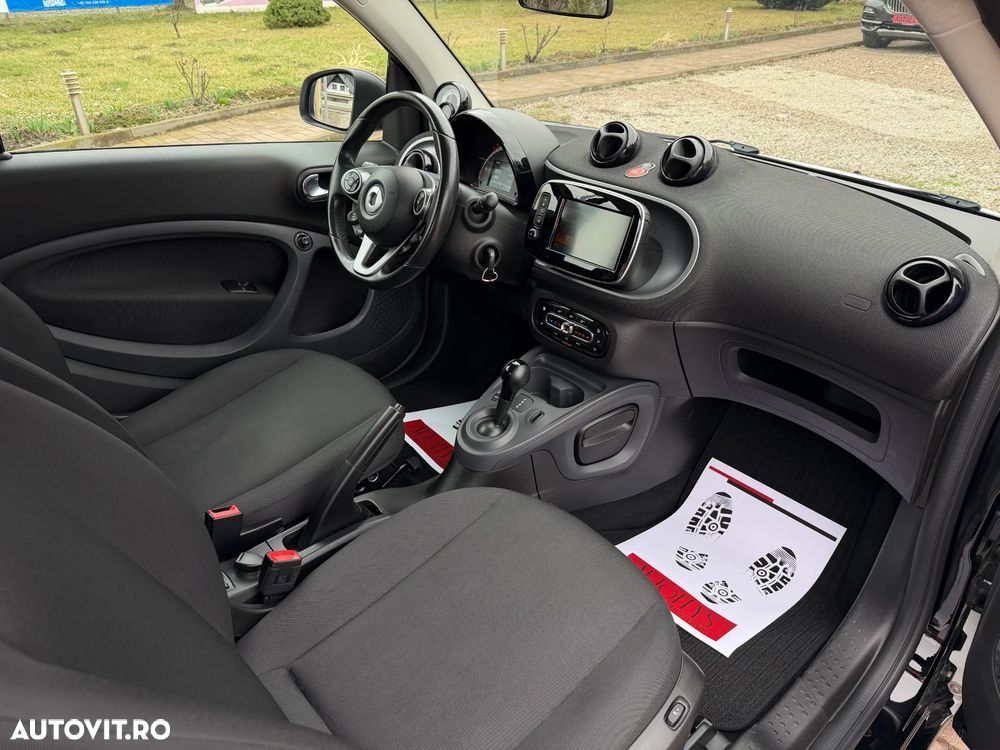 Smart Fortwo EQ - 15