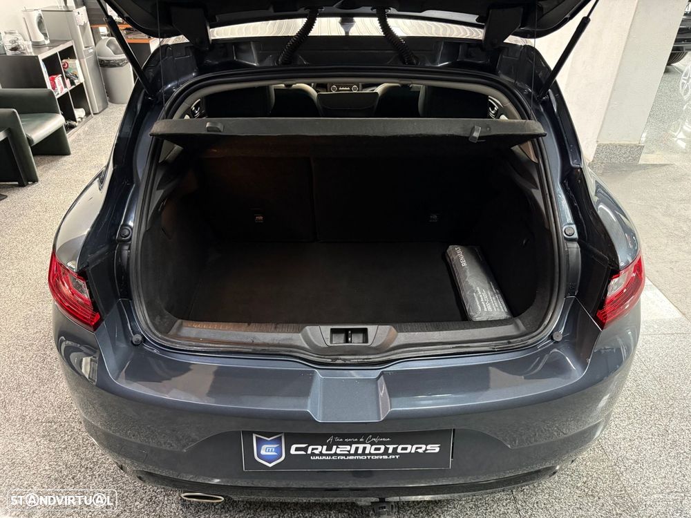 Renault Mégane ENERGY TCe 130 BOSE EDITION - 6