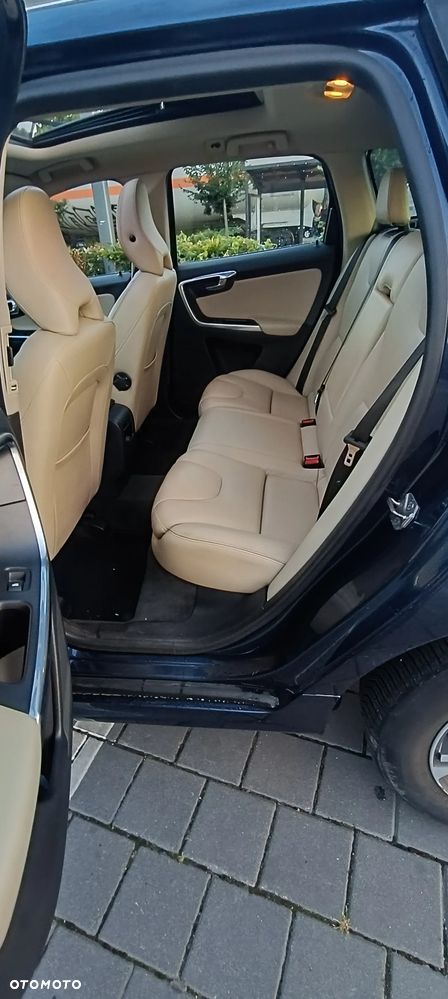 Volvo XC 60 D4 Drive-E Summum - 8