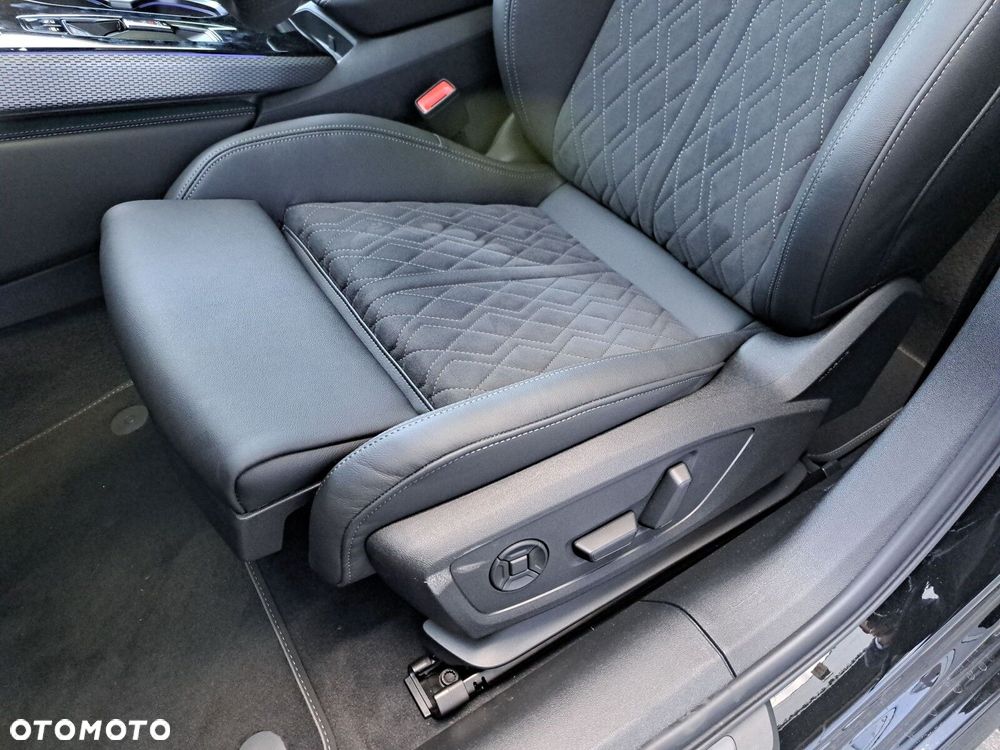 Audi A6 Avant - 13