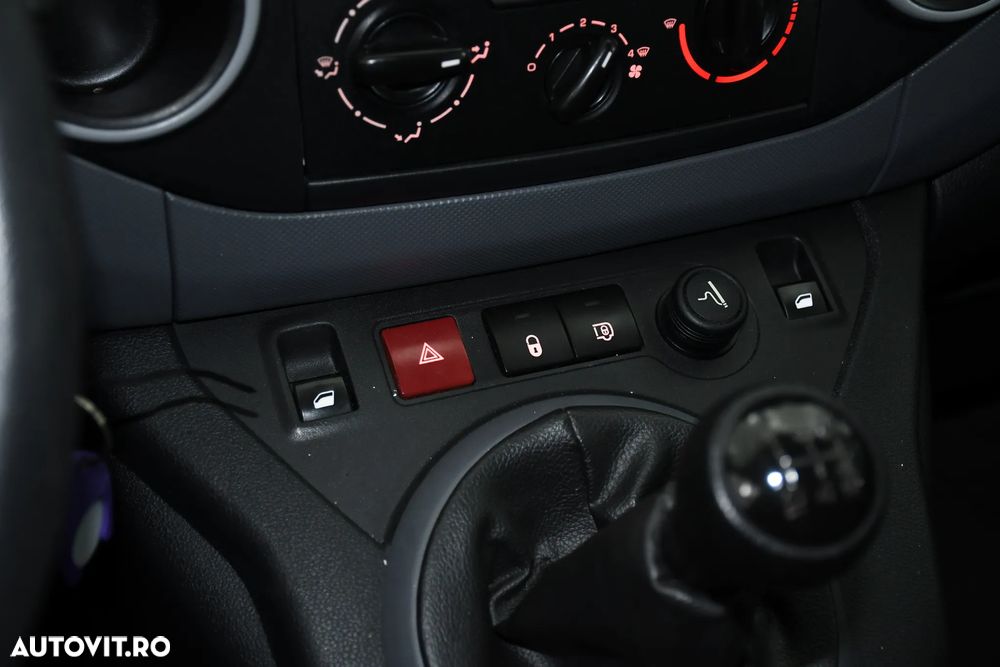 Citroën Berlingo 1.6 BlueHDi 75 BVM5 Feel - 13