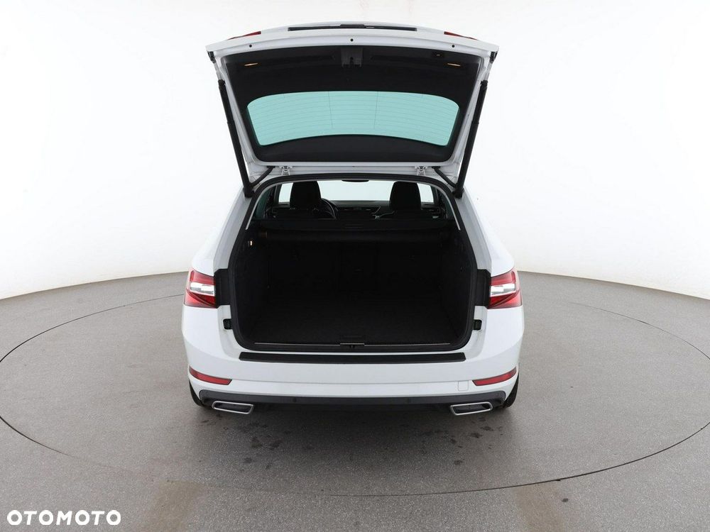 Skoda Superb 1.8 TSI Ambition DSG - 19