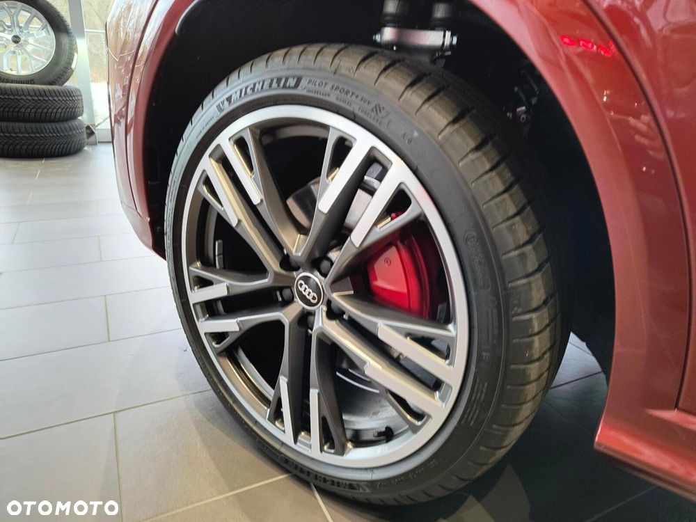 Audi Q5 Sportback - 8