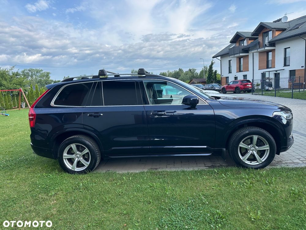Volvo XC 90 D5 AWD Momentum - 9
