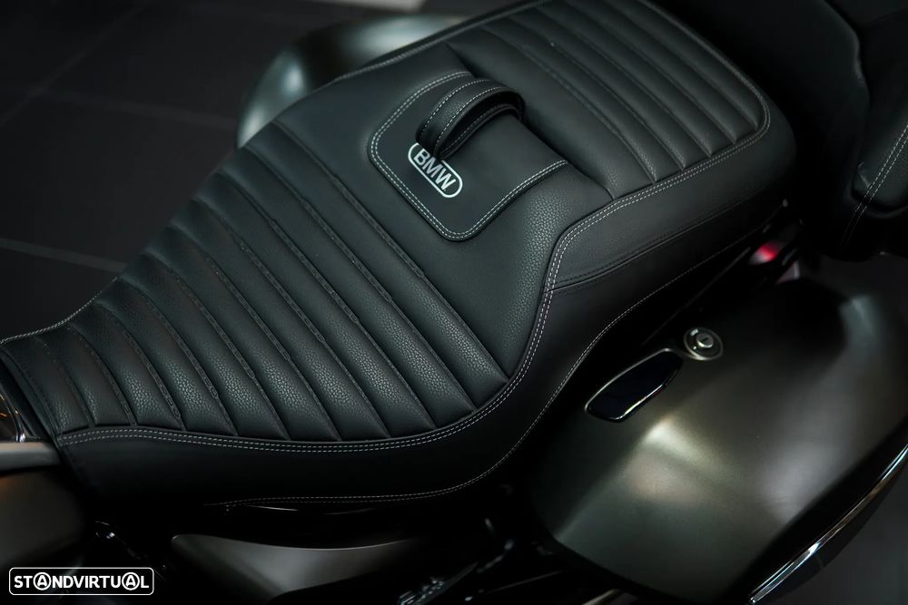 BMW R 18 Transcontinental Manhattan Metallic Matte - 20