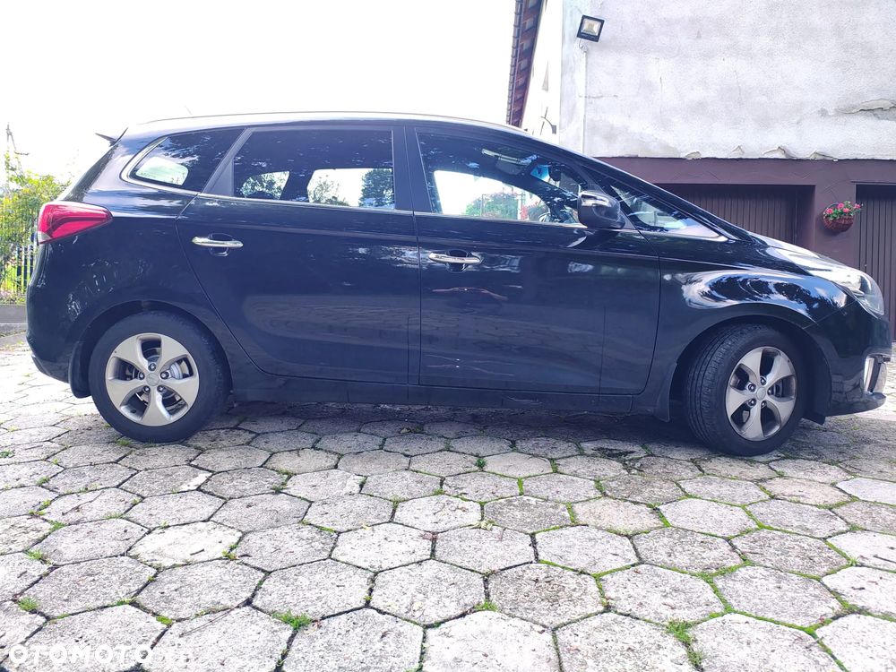 Kia Carens 1.6 GDI XL - 2