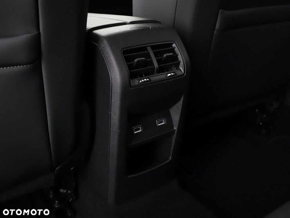 Peugeot 408 1.2 PureTech Allure Pack S&S EAT8 - 40