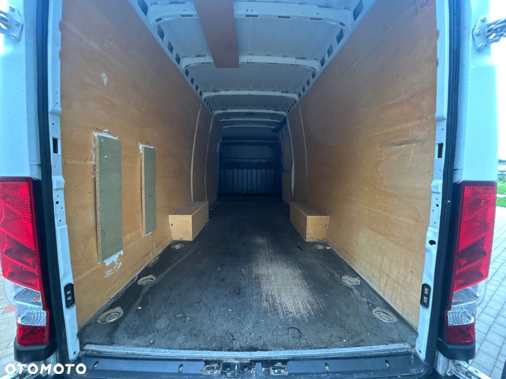Iveco 35S16 L4H2 - 10