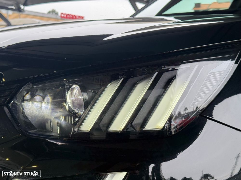 Peugeot e-2008 50 kWh GT Pack - 19