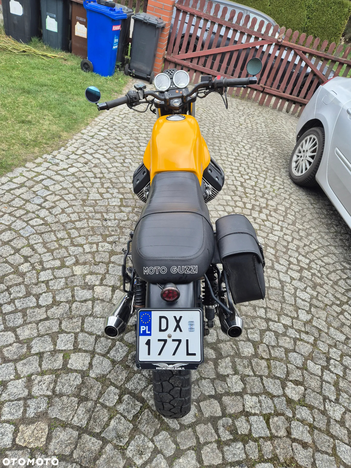 Moto Guzzi V7 - 2