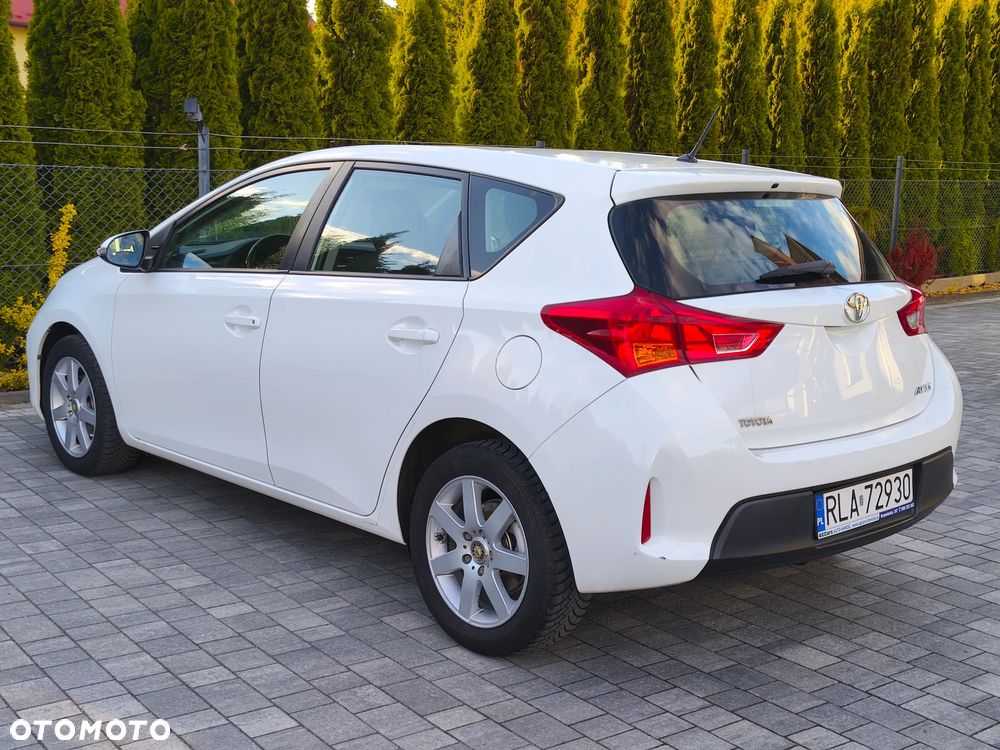 Toyota Auris 1.33 Dual-VVT-i Edition - 8