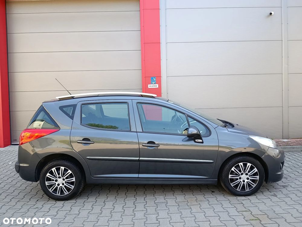 Peugeot 207 95 VTi Filou - 21