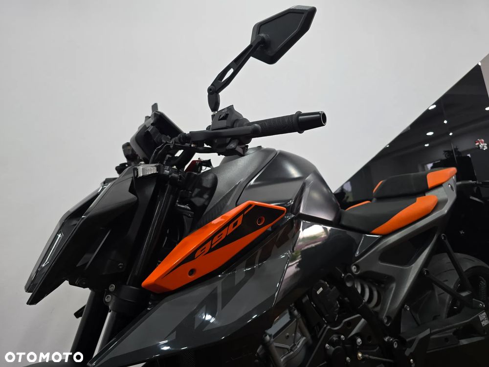 KTM Duke - 18