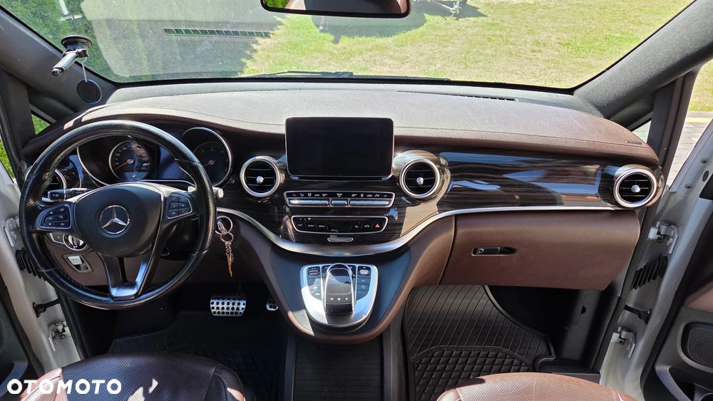 Mercedes-Benz Klasa V 250 BlueTEC lang 7G-TRONIC Edition 1 - 10