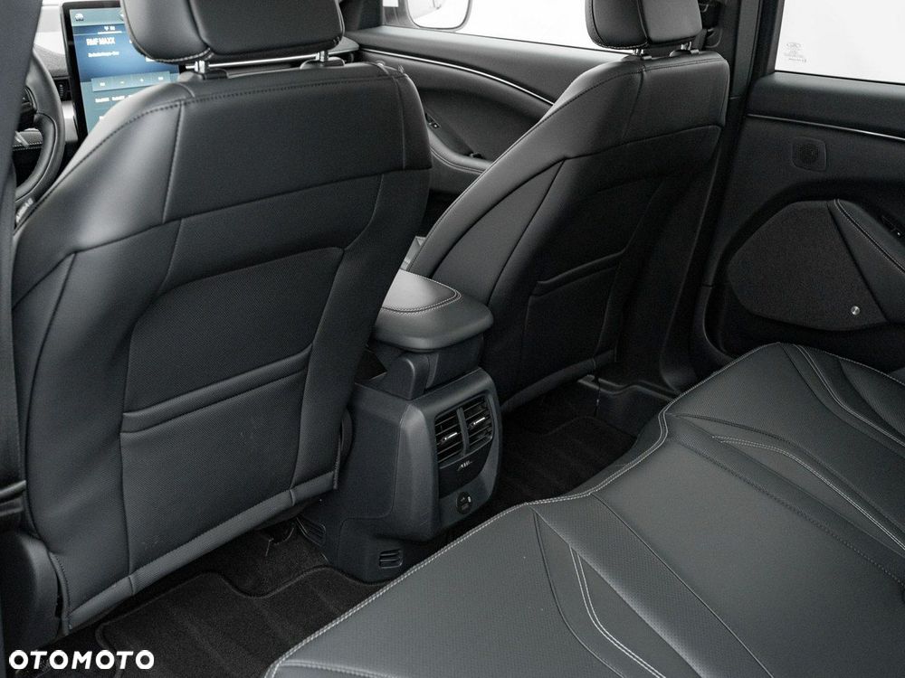 Ford Mustang Mach-E 98kWh RWD - 26