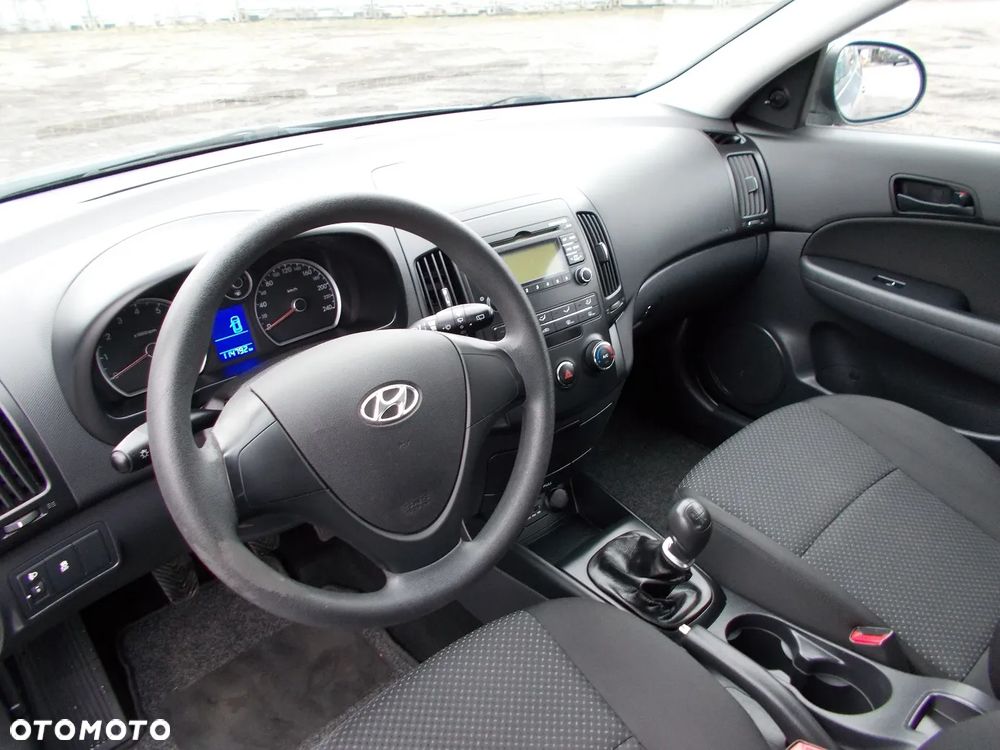 Hyundai i30 1.4 Comfort - 19