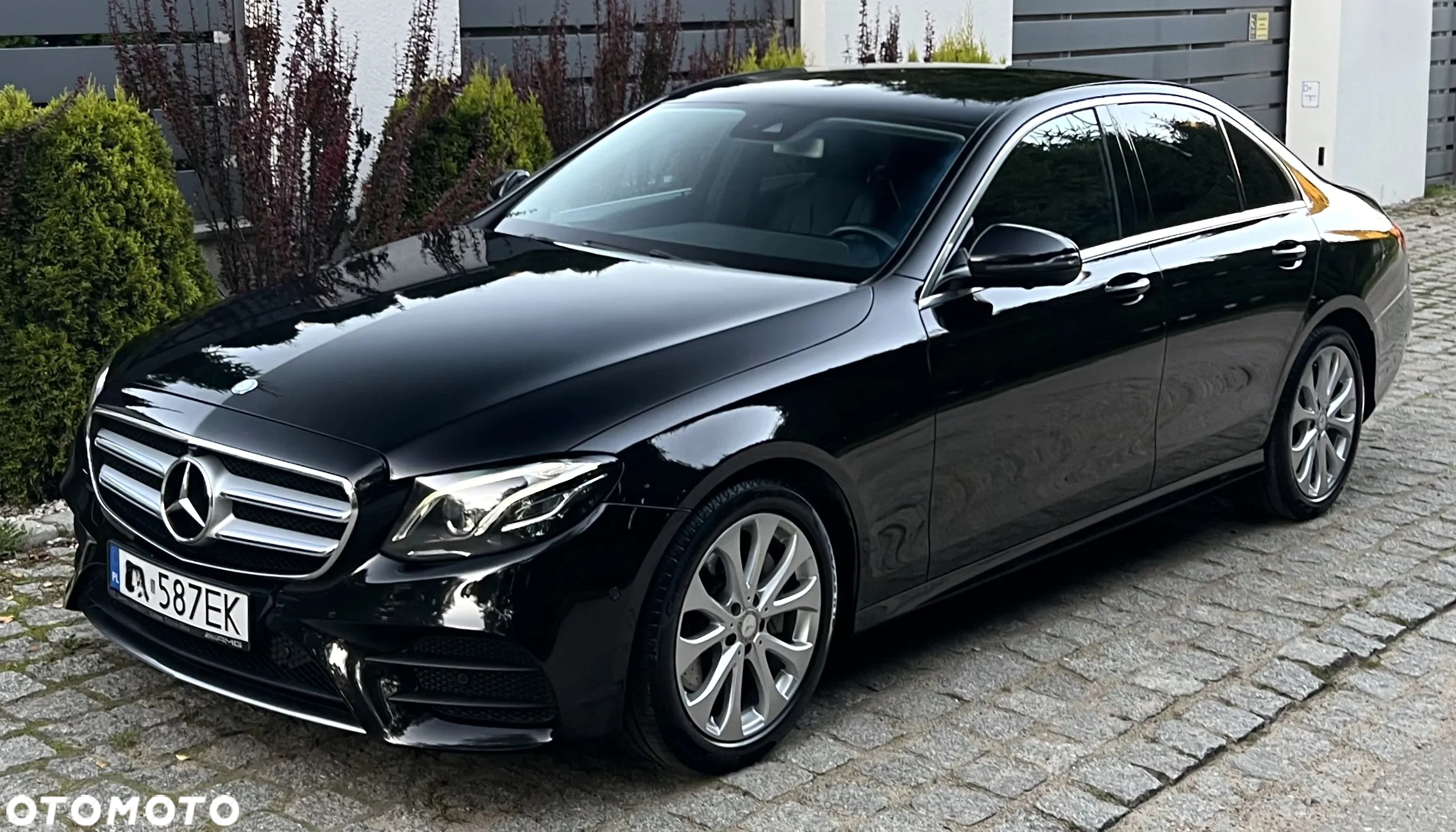 Mercedes-Benz Klasa E 220 d Business Edition 9G-TRONIC - 30
