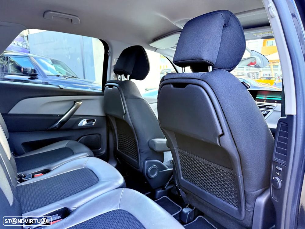 Citroën C4 Picasso - 27