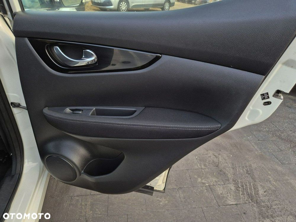 Nissan Qashqai - 19
