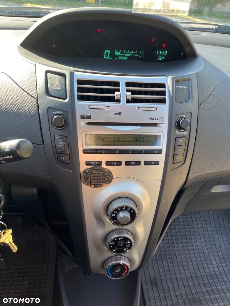 Toyota Yaris 1.4 D-4D Luna A/C - 10