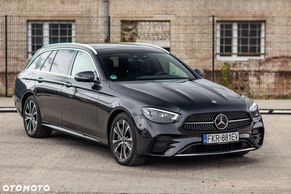 Mercedes-Benz Klasa E 300 AMG/Avantgarde - 5