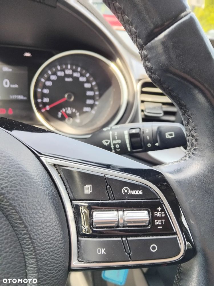 Kia XCeed 1.5 T-GDI M - 14