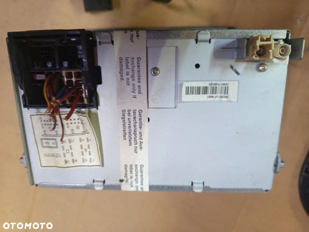 RADIO VOLKSWAGEN PASSAT B6 - 4