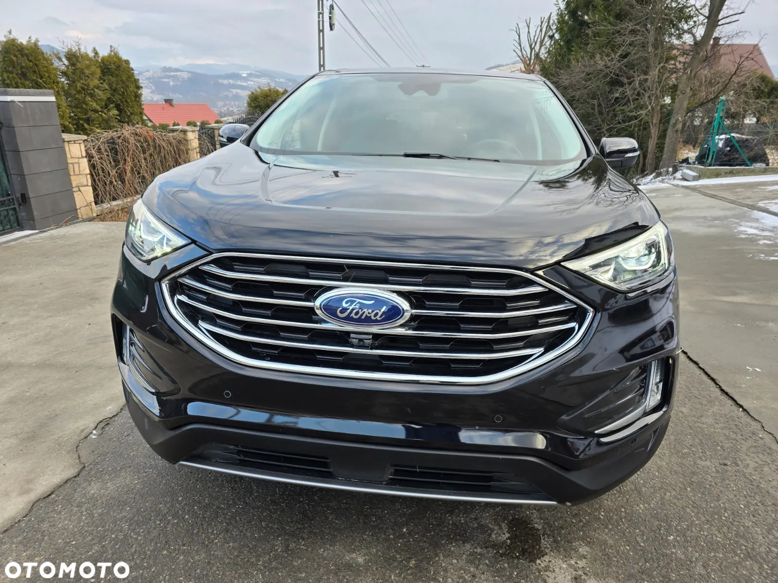 Ford Edge - 8