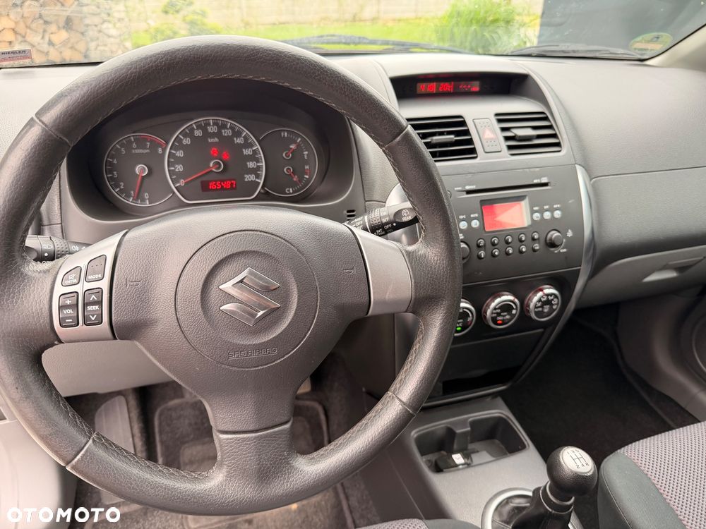 Suzuki SX4 - 2