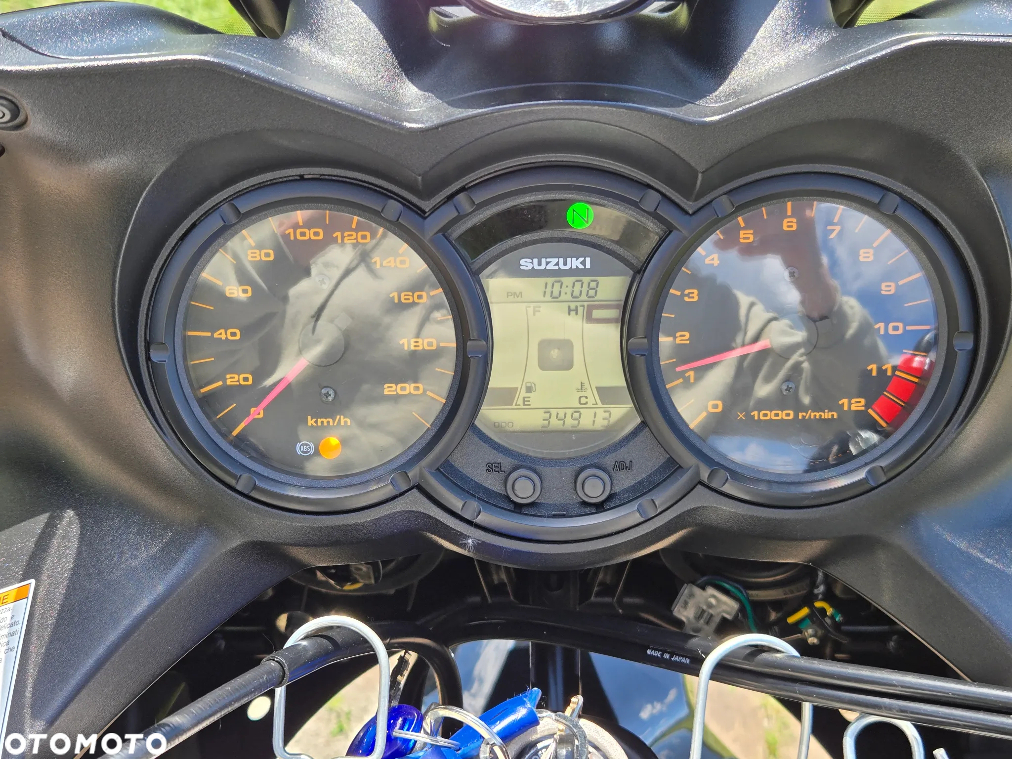 Suzuki V-STROM - 13