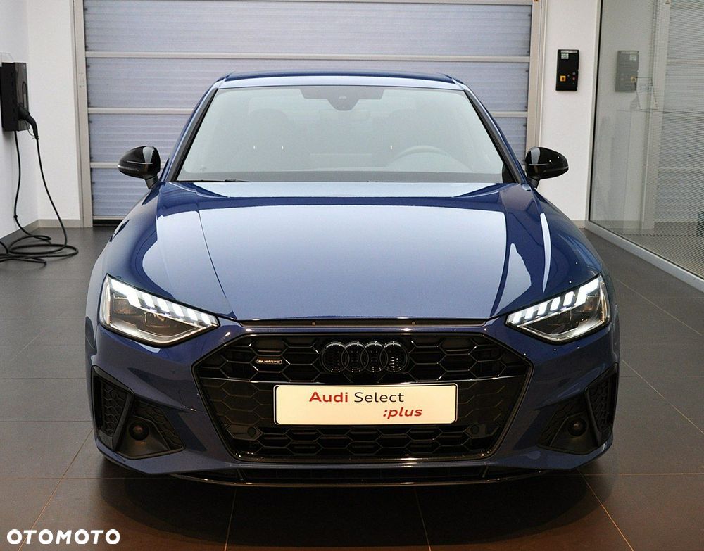 Audi A4 Limousine - 6