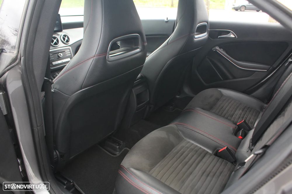 Mercedes-Benz CLA 220 CDI AMG Line Aut. - 34