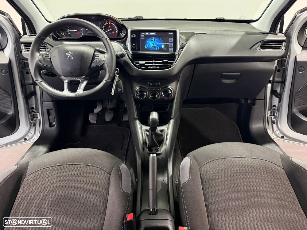 Peugeot 208 1.2 PureTech Style - 5