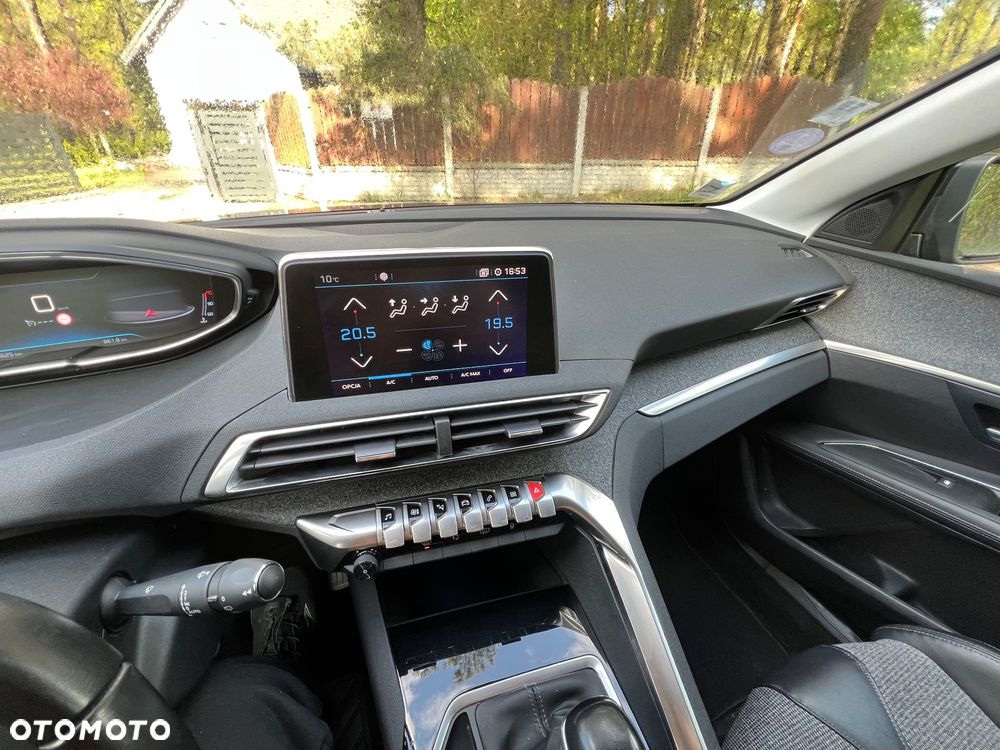 Peugeot 3008 1.2 PureTech Allure - 12