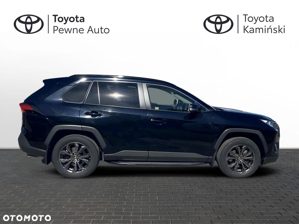 Toyota RAV4 - 6