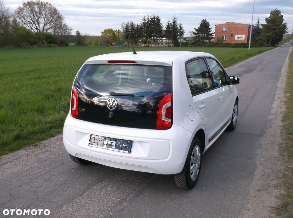 Volkswagen up! BlueMotion Technology club - 38