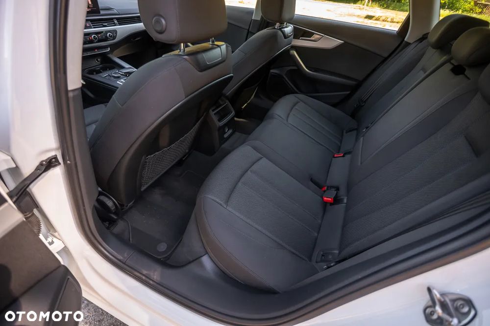 Audi A4 Avant 35 TDI S tronic - 18