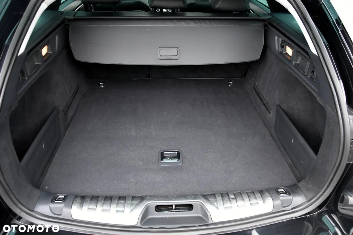 Peugeot 508 SW BlueHDi 150 Stop&Start Allure - 23