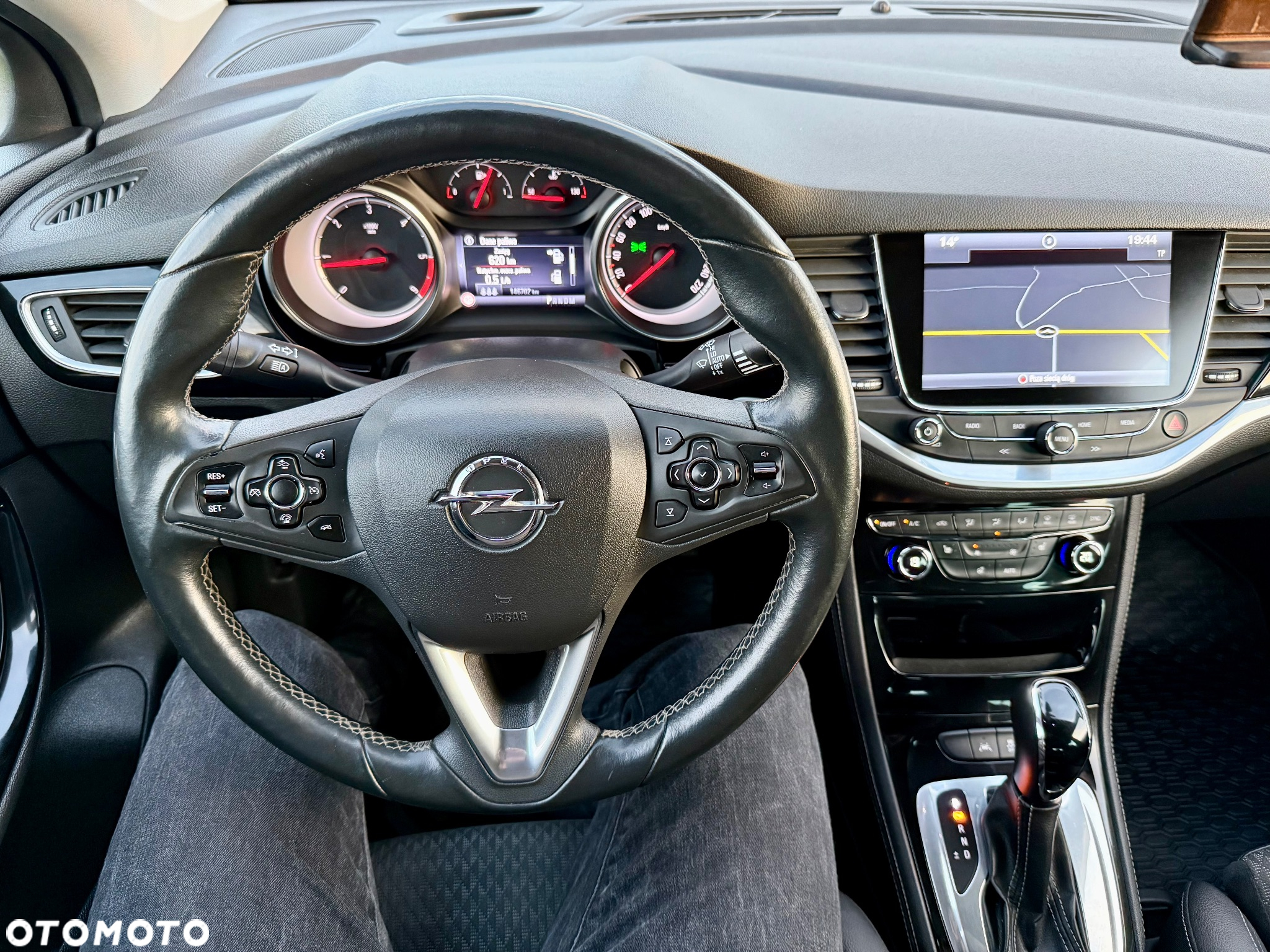 Opel Astra 1.6 D (CDTI) Automatik Sports Tourer Innovation - 9