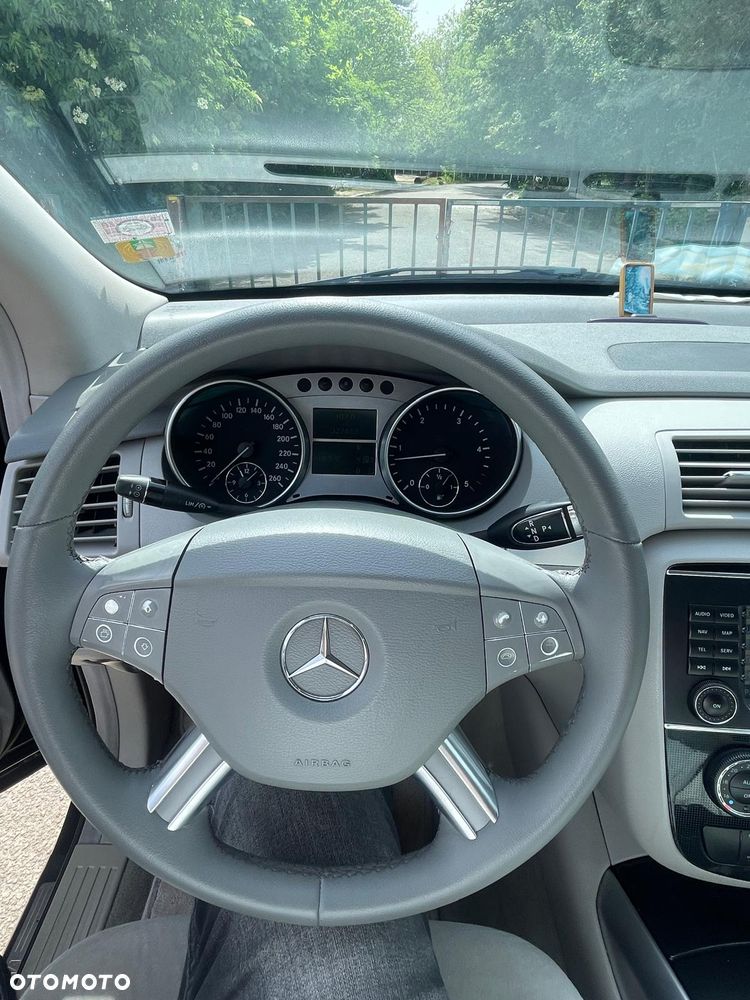 Mercedes-Benz Klasa R 320 CDI 4-Matic - 20