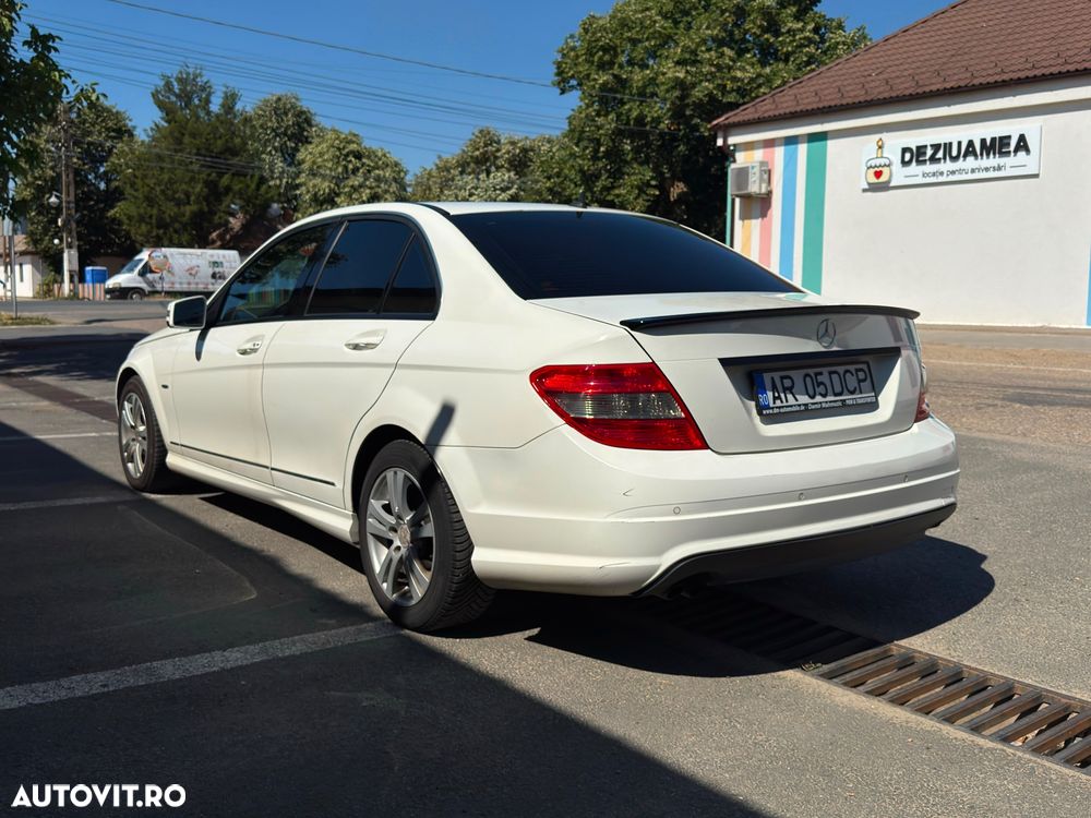 Mercedes-Benz C 180 Kompressor Avantgarde - 2